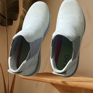 Ryka surround fit Gray Shoes, size 7.5